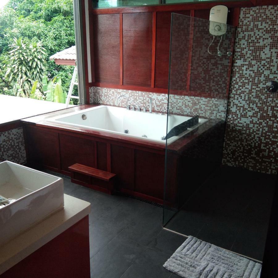 Stunning Villa With Ocean Views And Free Car Lamai Beach  Luaran gambar